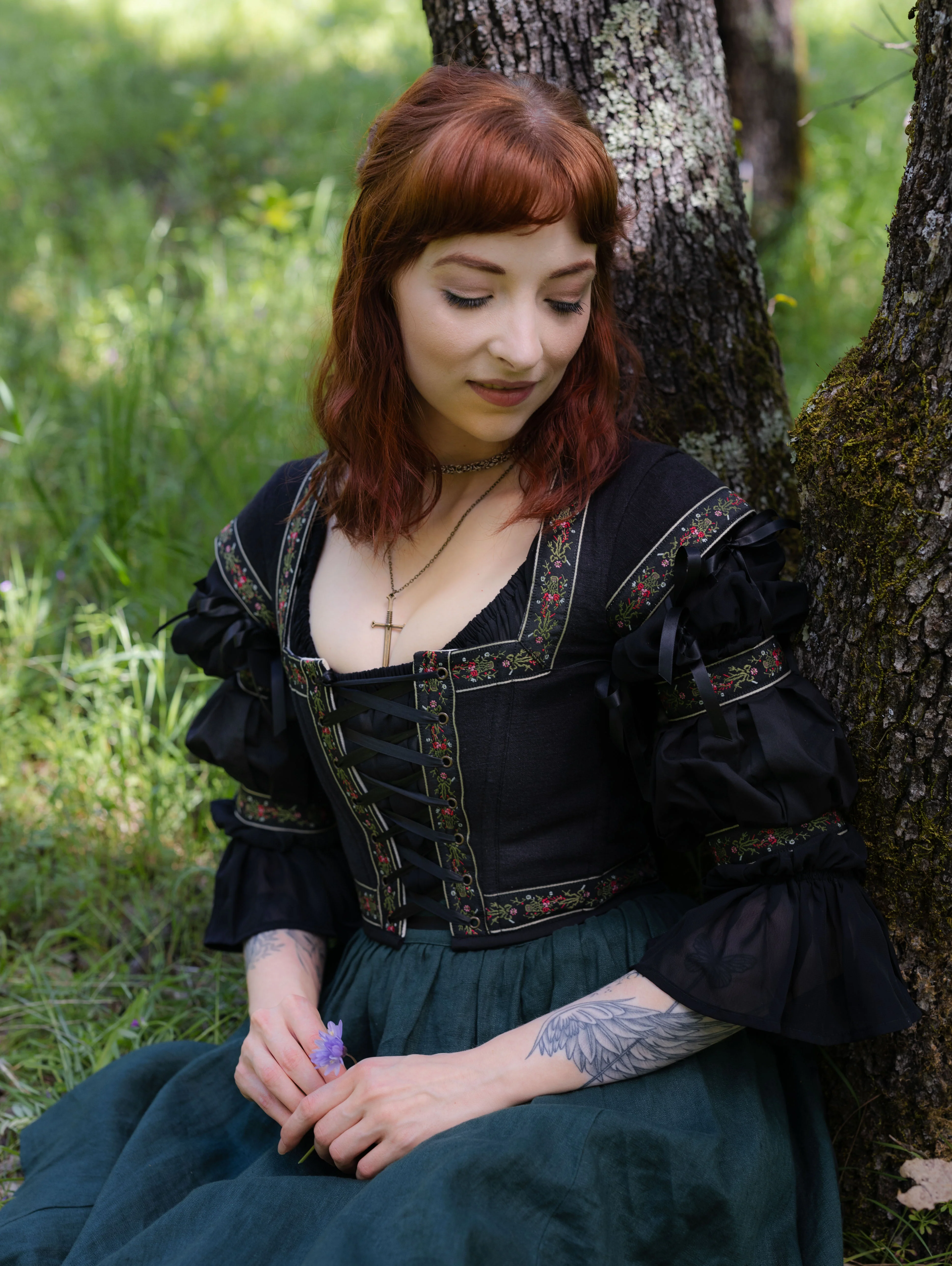 Black Ribbon Folk Bodice - Image 12