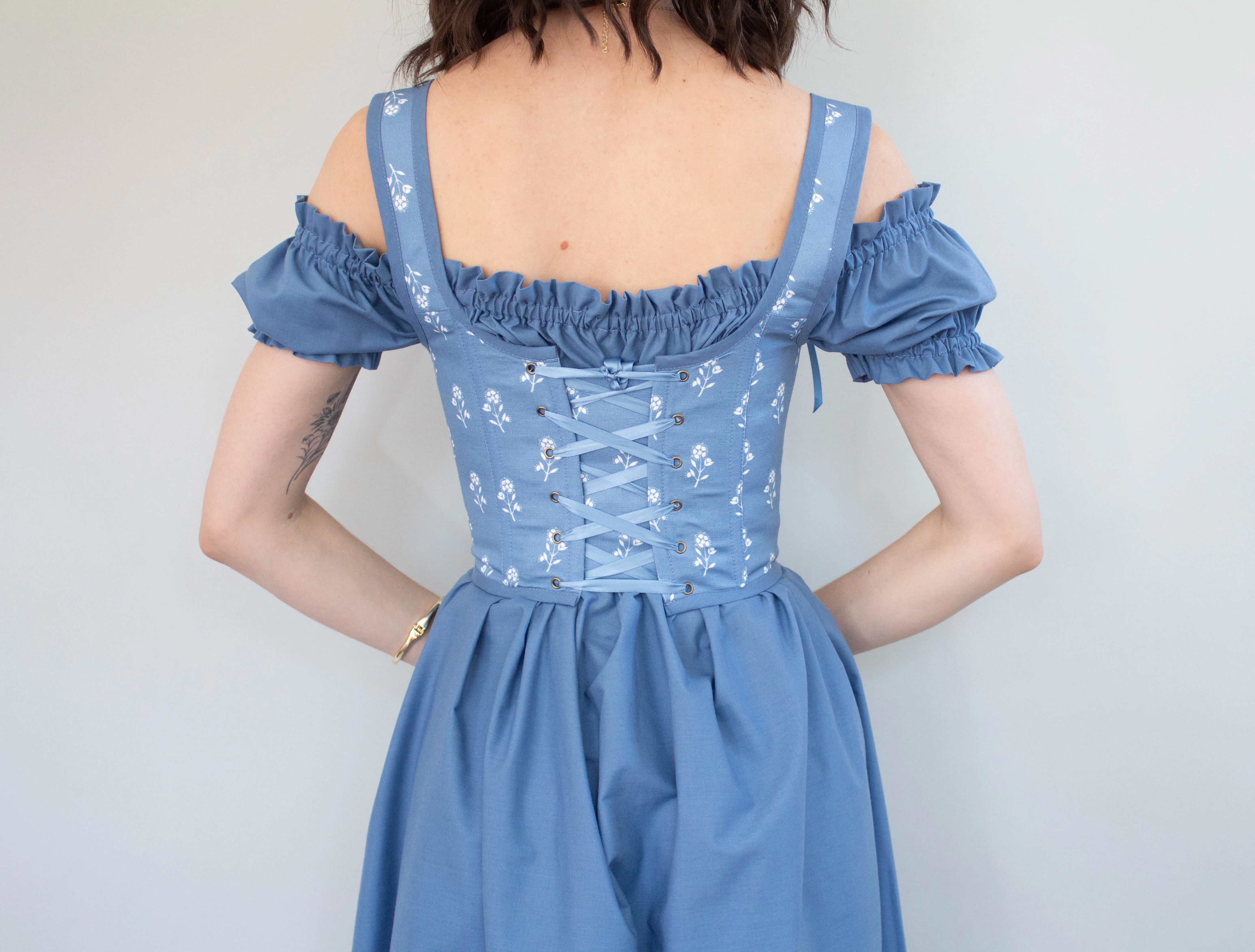 Handmade Blue and White Floral Regency Stays - Image 4