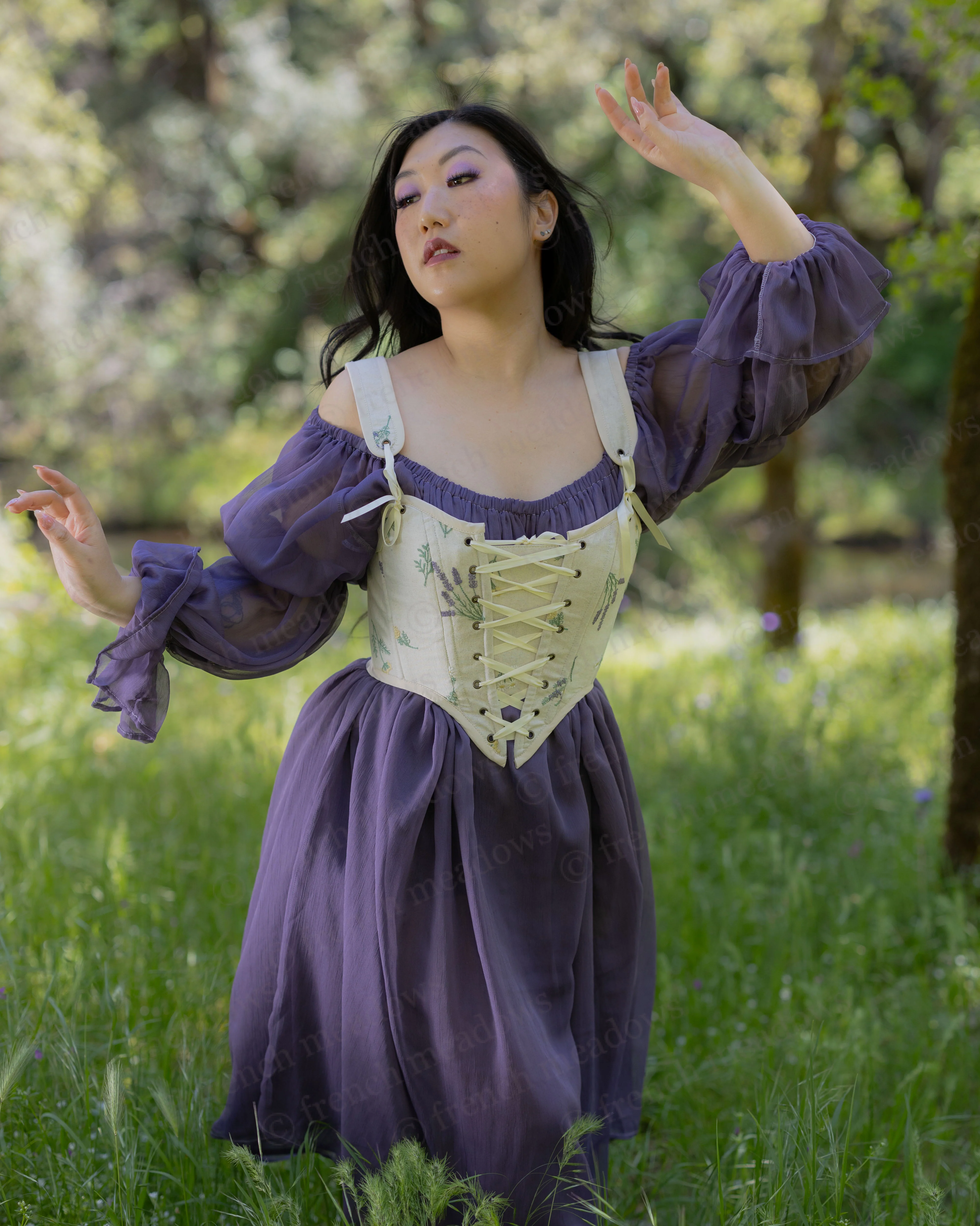 Ivory Wildflower Corset - Image 7