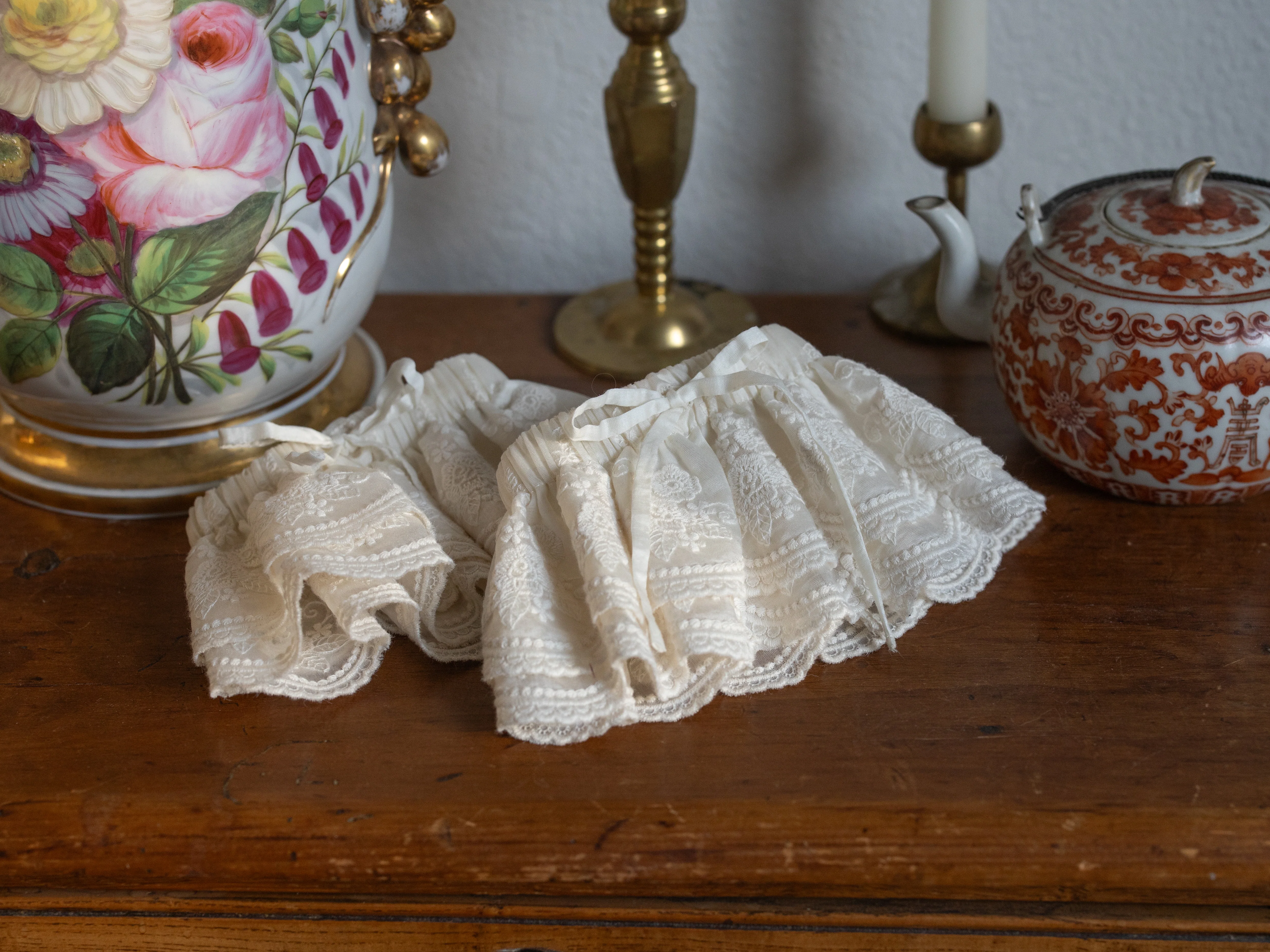 Lacey Ruffle Sleeves - Image 10